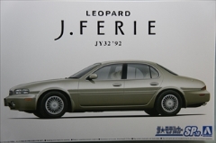 1/24　ニッサン JY32 レパード J.フェリー '92　　「ザ・モデルカー No.SP10」