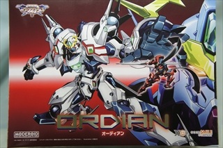 0/0�@�@MODEROID�@�@�I�[�f�B�A���@�u�⑕�R�U�I�[�f�B�A���v