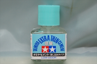 タミヤセメント (流し込みタイプ) 低臭 「接着剤 No.236」