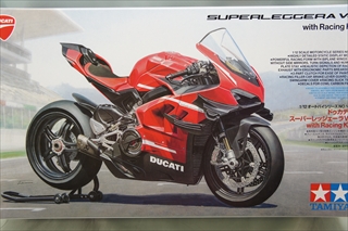 1/12 No.143 ドゥカティ スーパーレッジェーラV4 with RACING KIT