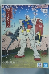1/144�@ENTRY GRADE�@RX-78-2 �K���_�� �i�����G�p�b�P�[�WVer.�j�@�u�@����m�K���_���v