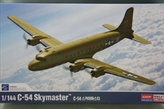 1/144�@C-54 �X�J�C�}�X�^�[
