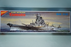 1/700　旧日本海軍超弩級戦艦　大和　やまと