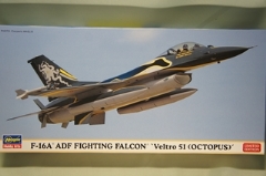 1/72　F-16A ADF ファイティング ファルコン　　「ベルトロ 51（オクトパス）」